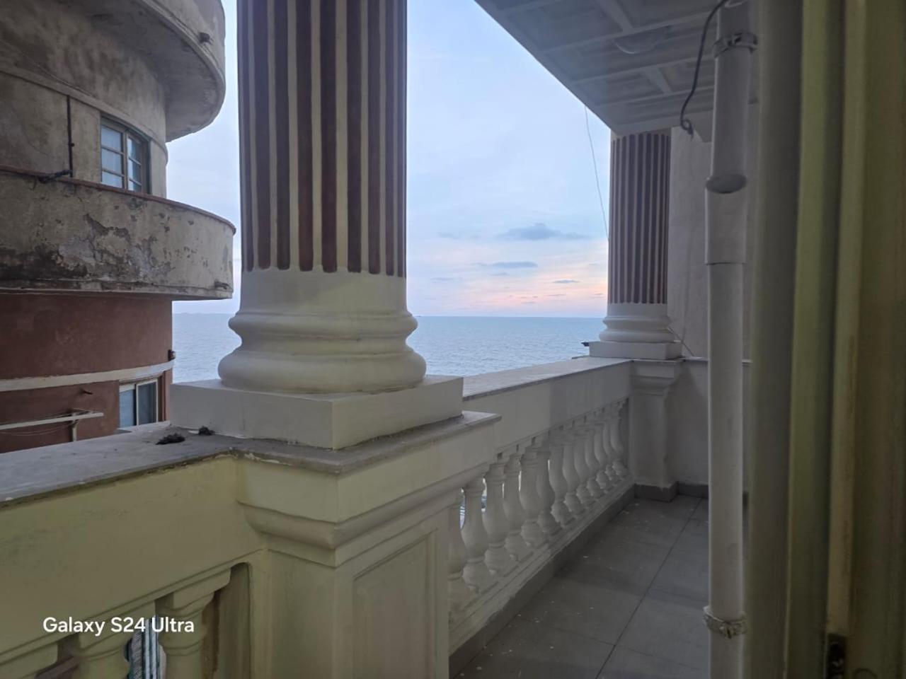 Stanley Bridge Apartment Alexandria